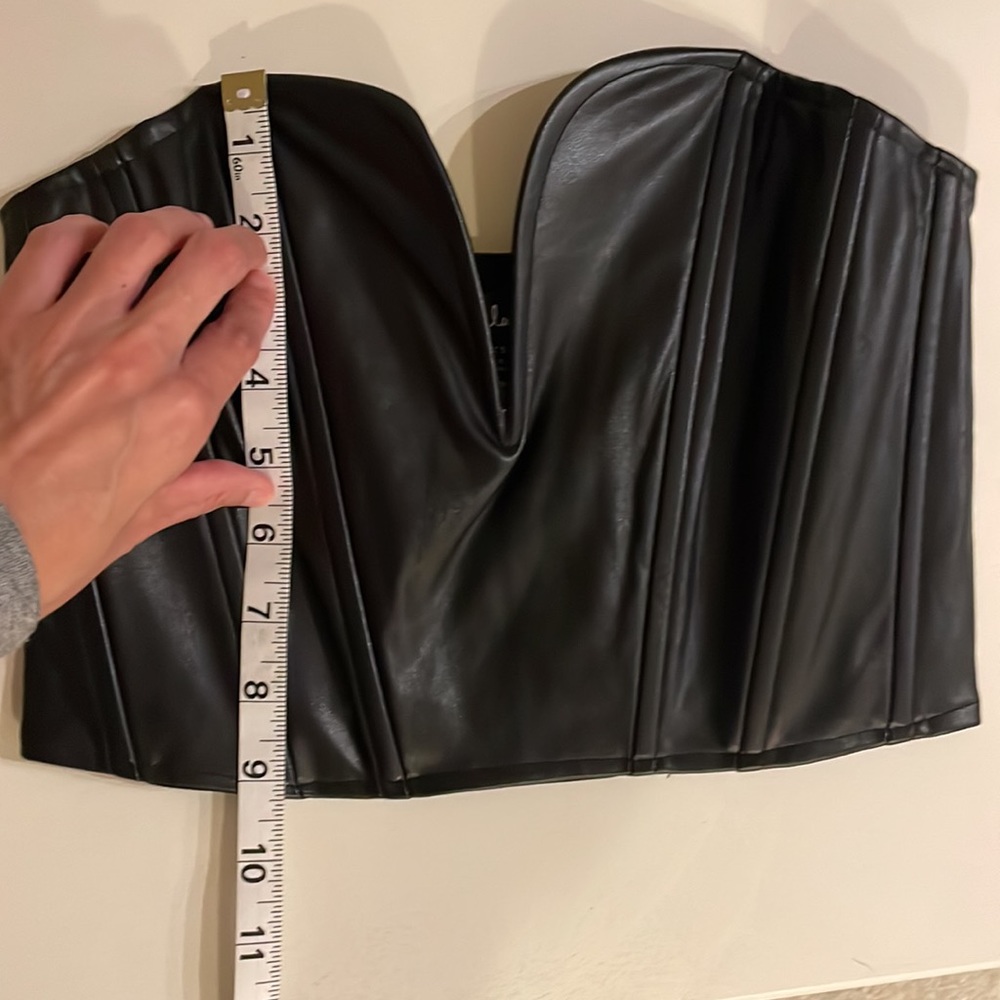 Black Vegan Leather Strapless Bustier Crop Top - Picture 5 of 8
